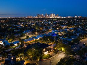 1317 Tangelo Isle, Fort Lauderdale FL 33315