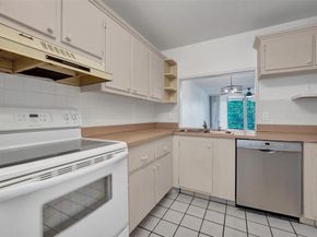 9470 Poinciana Pl 308, Davie FL 33324