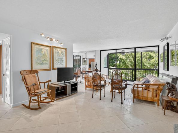 1844 Bridgewood Drive, Boca Raton FL 33434