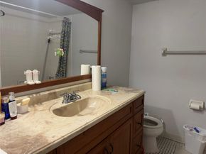 3013 N Oakland Forest Dr 106, Oakland Park FL 33309