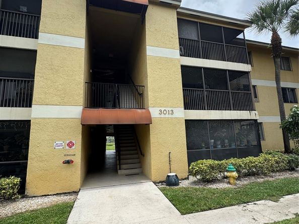 3013 N Oakland Forest Dr 106, Oakland Park FL 33309