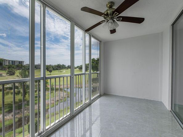 2901 S Palm Aire Dr 306, Pompano Beach FL 33069
