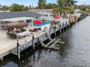 2228 SE 10th St, Pompano Beach FL 33062