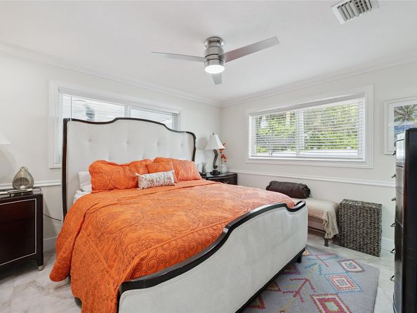 2228 SE 10th St, Pompano Beach FL 33062