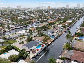 2228 SE 10th St, Pompano Beach FL 33062