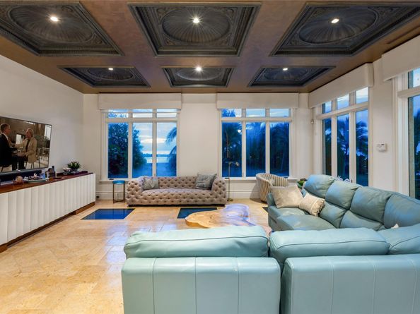 2306 Bay Dr, Pompano Beach FL 33062