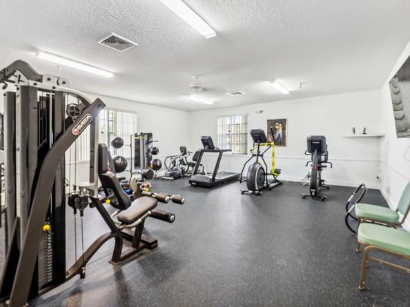 12015 Greenway 101 Circle S 101, Royal Palm Beach FL 33411