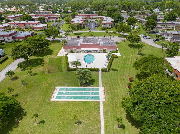 12015 Greenway 101 Circle S 101, Royal Palm Beach FL 33411