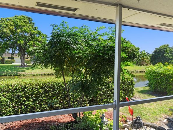 12015 Greenway 101 Circle S 101, Royal Palm Beach FL 33411