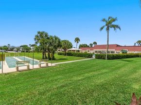 12015 Greenway 101 Circle S 101, Royal Palm Beach FL 33411