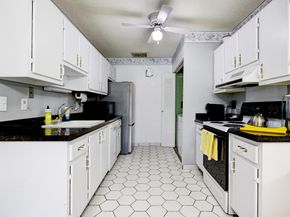 5050 Campanelli Circle, West Palm Beach FL 33417