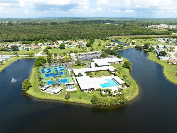 5050 Campanelli Circle, West Palm Beach FL 33417