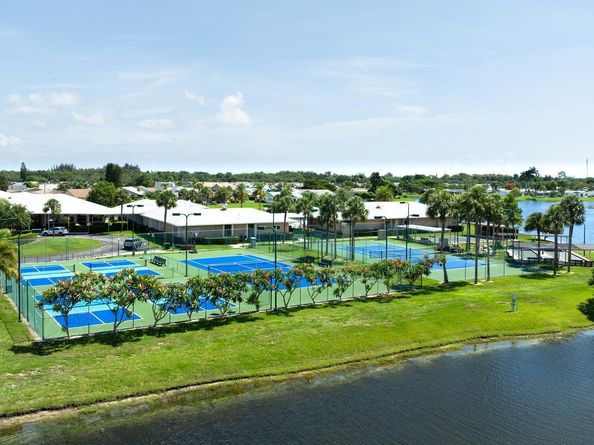 5050 Campanelli Circle, West Palm Beach FL 33417