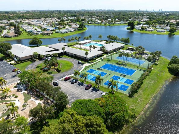 5050 Campanelli Circle, West Palm Beach FL 33417