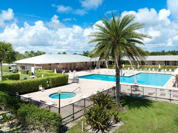5050 Campanelli Circle, West Palm Beach FL 33417