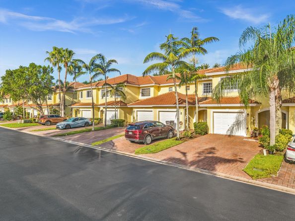 753 Imperial Lake Road 753, West Palm Beach FL 33413