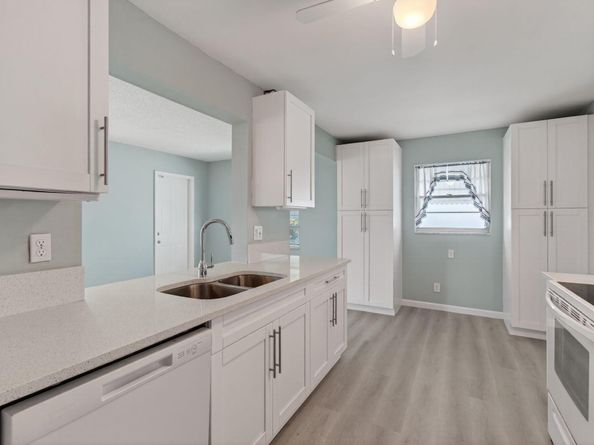 2080 SW 14th Avenue, Boynton Beach FL 33426