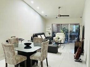 7624 Pinewalk Drive S 147, Margate FL 33063