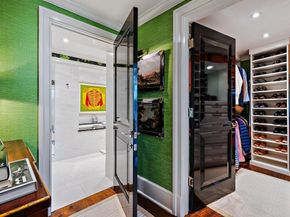 100 Royal Palm Way F1, Palm Beach FL 33480