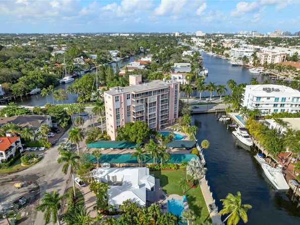 314 Isle Of Capri Dr, Fort Lauderdale FL 33301