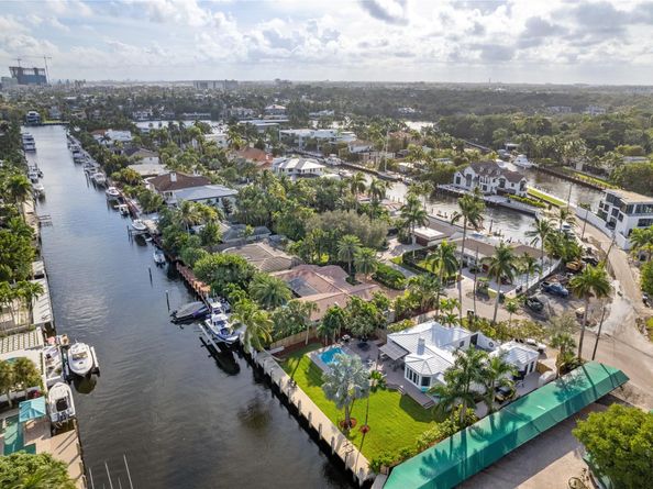 314 Isle Of Capri Dr, Fort Lauderdale FL 33301
