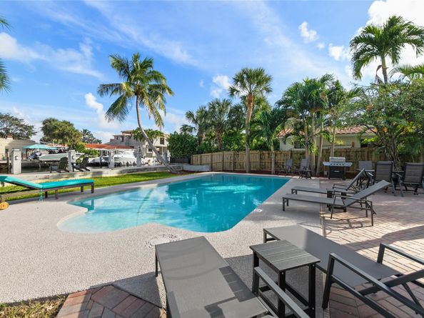 314 Isle Of Capri Dr, Fort Lauderdale FL 33301