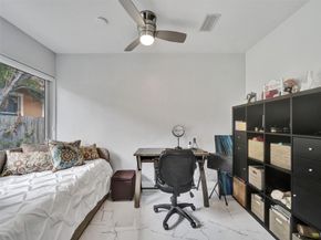 3204 Robbins Rd, Pompano Beach FL 33062