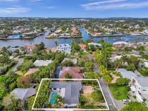 3204 Robbins Rd, Pompano Beach FL 33062