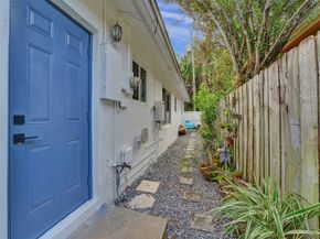 3204 Robbins Rd, Pompano Beach FL 33062