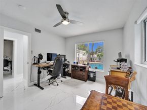3204 Robbins Rd, Pompano Beach FL 33062