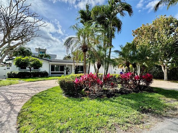 3204 Robbins Rd, Pompano Beach FL 33062