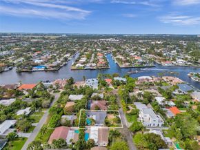 3204 Robbins Rd, Pompano Beach FL 33062