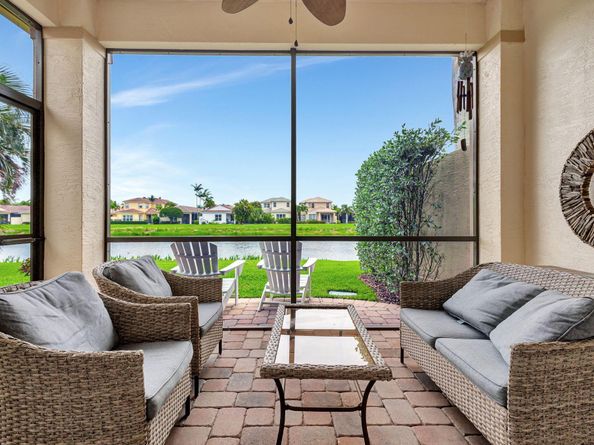 202 Isle Verde Way, Palm Beach Gardens FL 33418