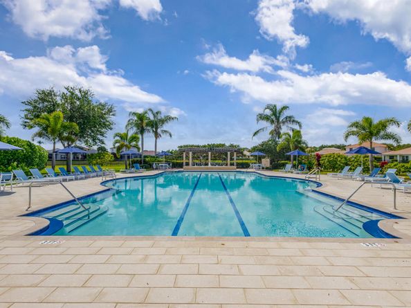 202 Isle Verde Way, Palm Beach Gardens FL 33418