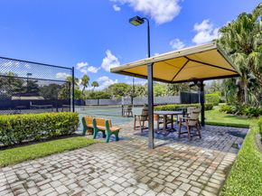 202 Isle Verde Way, Palm Beach Gardens FL 33418
