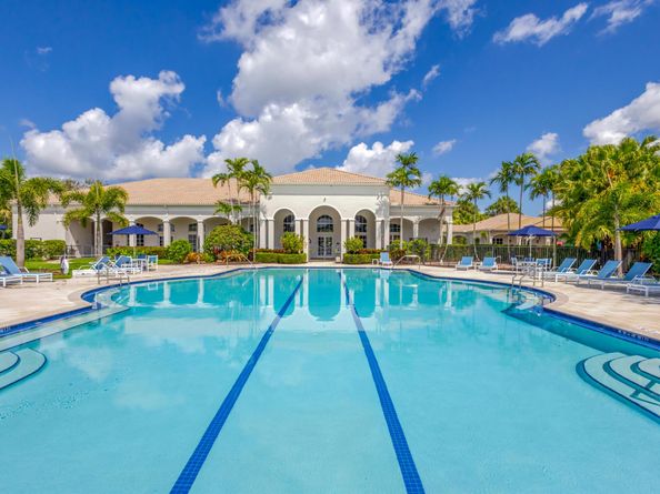 202 Isle Verde Way, Palm Beach Gardens FL 33418
