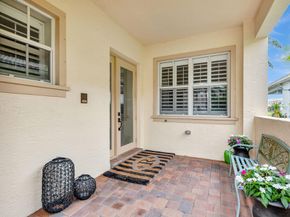 202 Isle Verde Way, Palm Beach Gardens FL 33418
