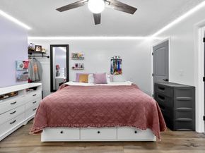 8009 NW 71st Ct, Tamarac FL 33321