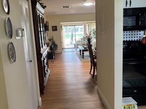 143 Lake Susan Drive, West Palm Beach FL 33411