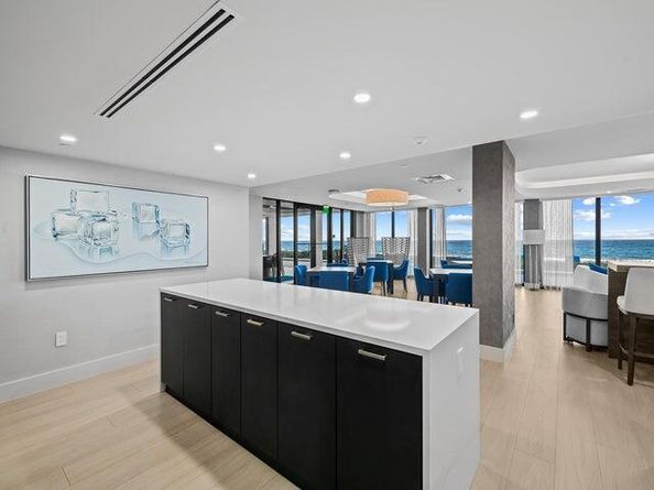2727 S Ocean Boulevard 406, Highland Beach FL 33487