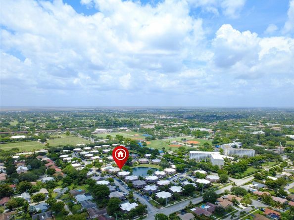 2678 NW 99th Ave, Coral Springs FL 33065