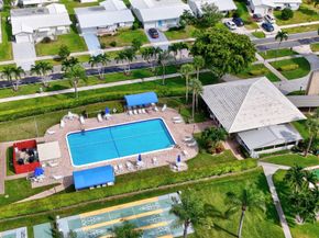 513 SW 18th Street, Boynton Beach FL 33426