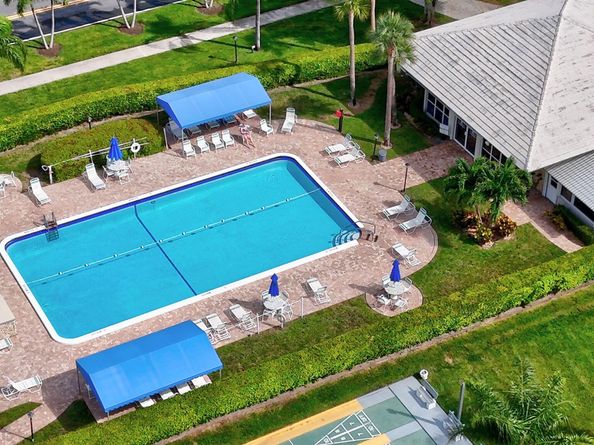 513 SW 18th Street, Boynton Beach FL 33426