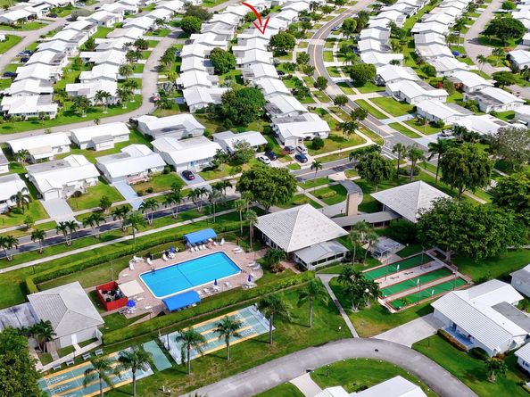 513 SW 18th Street, Boynton Beach FL 33426