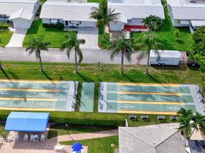 513 SW 18th Street, Boynton Beach FL 33426