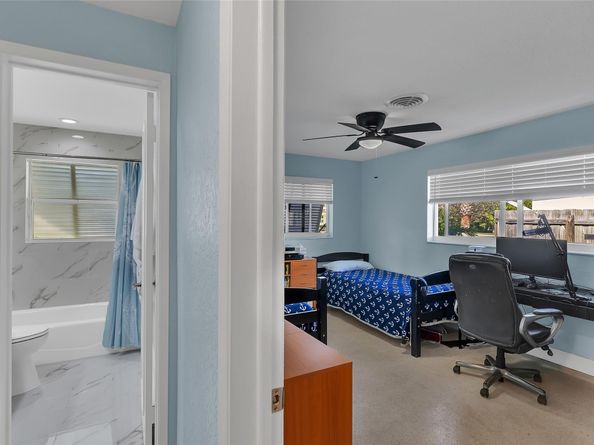 3404 Barton Rd, Pompano Beach FL 33062
