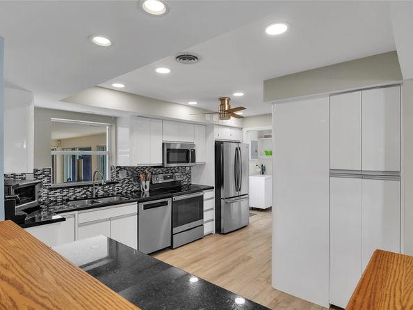 3404 Barton Rd, Pompano Beach FL 33062