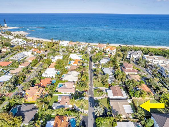 3404 Barton Rd, Pompano Beach FL 33062
