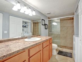 7670 NW 79th Ave 05, Tamarac FL 33321