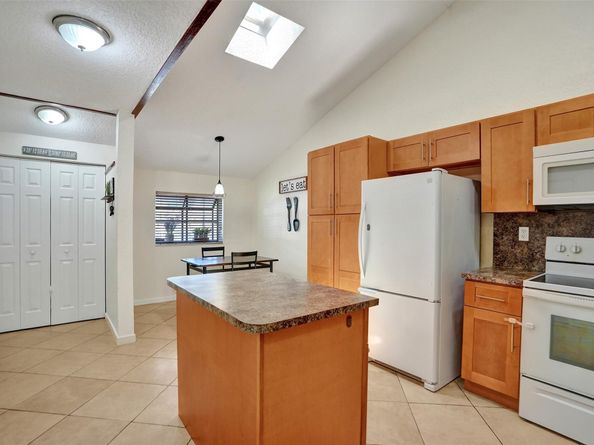 7670 NW 79th Ave 05, Tamarac FL 33321
